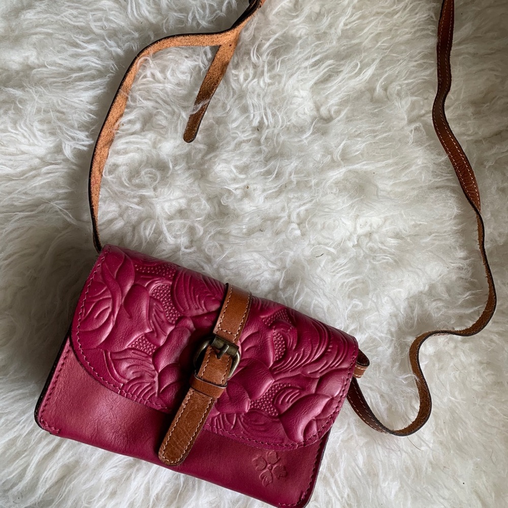 ❗️sold❗️Patricia Nash Torri Tooled Rose Crossbody